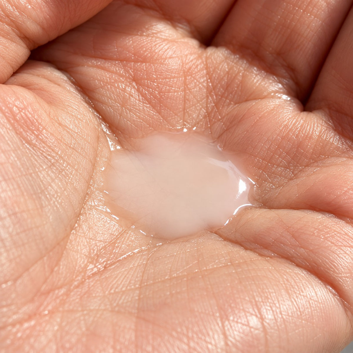 Luminous Emulsion texture in the palm